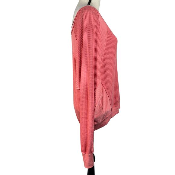 We the Free People Small Thermal Oversized Top Long Dolman Sleeve V-Neck Stretch - Picture 5 of 10